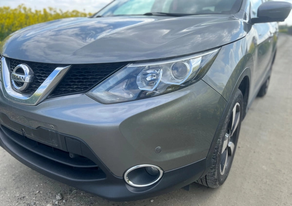 Nissan Qashqai cena 39900 przebieg: 110011, rok produkcji 2016 z Ostrów Mazowiecka małe 232